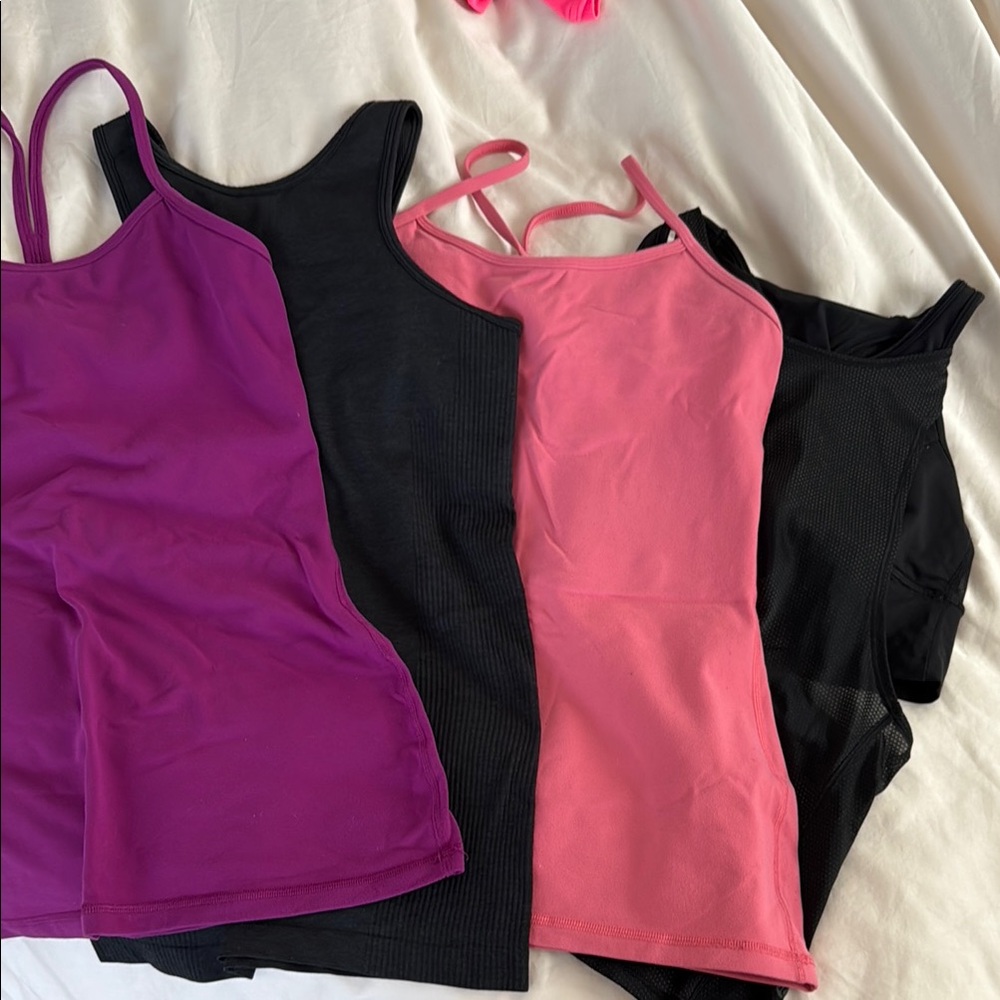 Set of lululemon Tank Tops